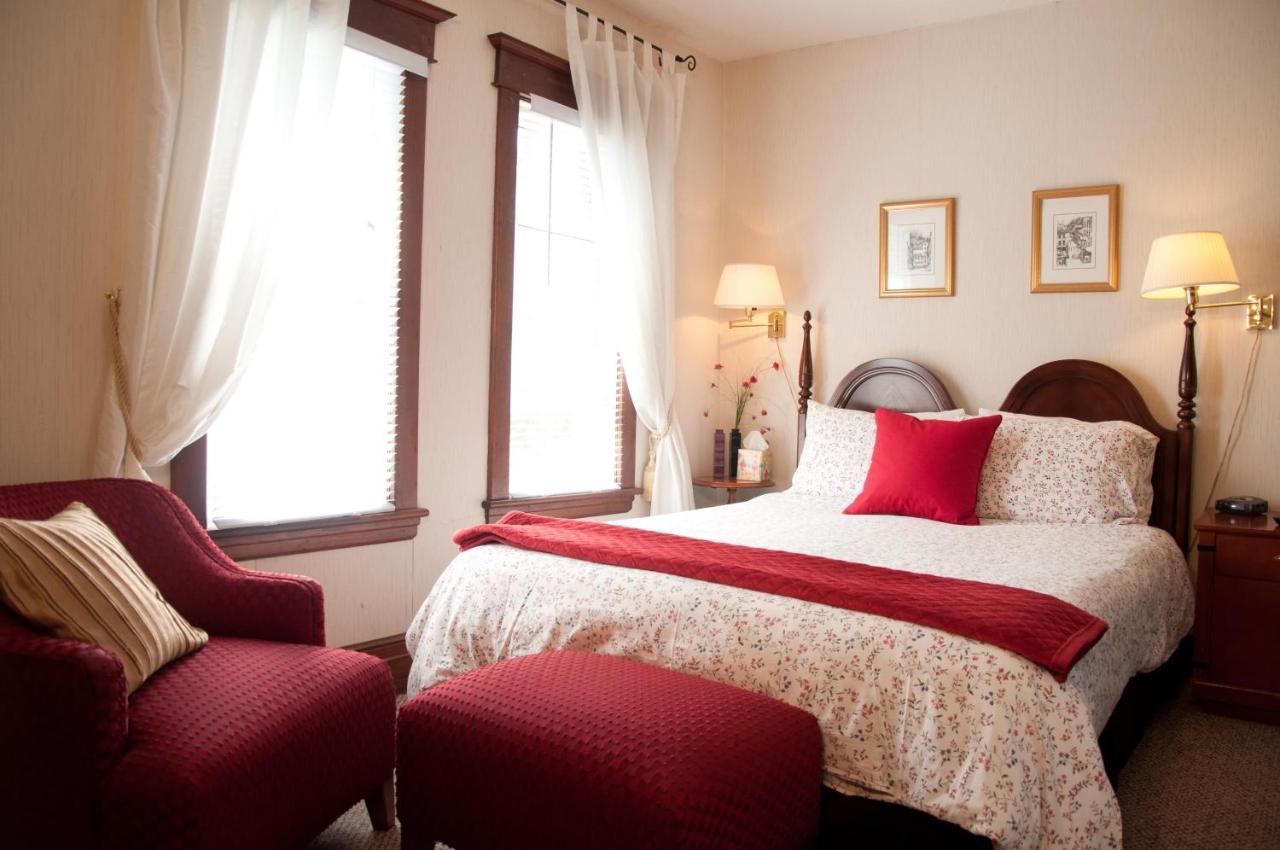 Homestead House B&B Хамилтън Екстериор снимка