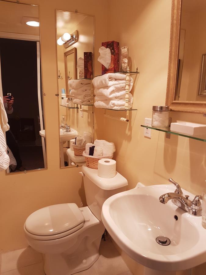 Homestead House B&B Хамилтън Екстериор снимка